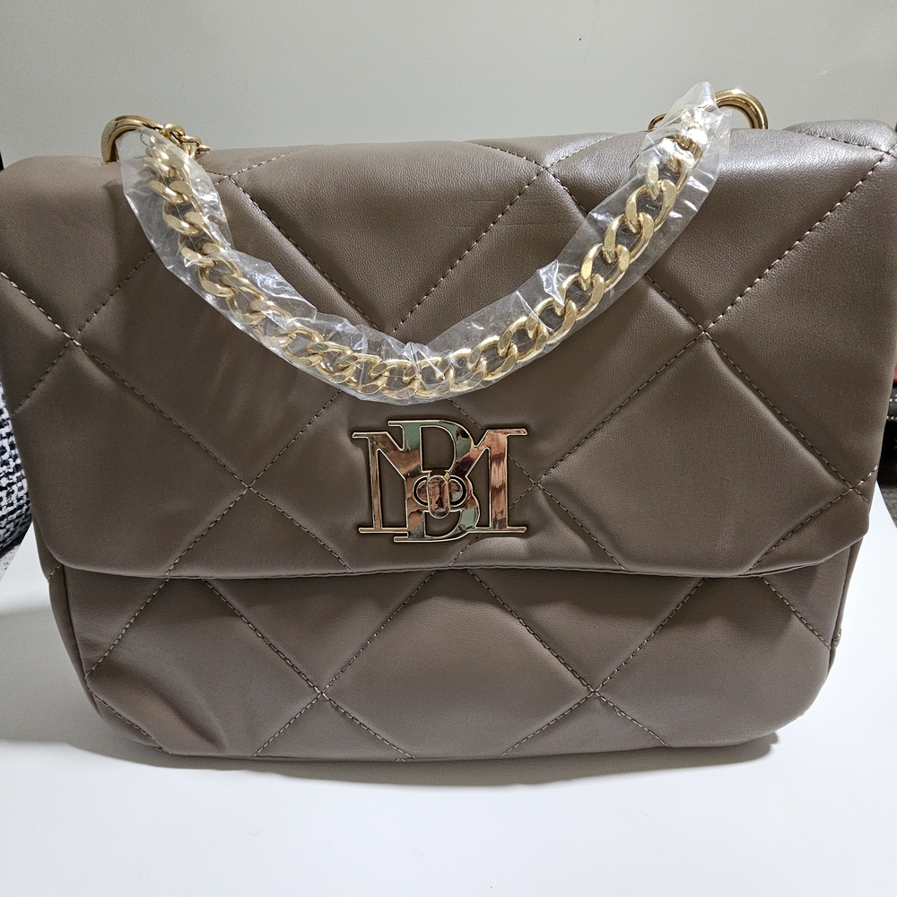 NWT Badgley Mischka Diamond Quilted Chain Crossbody Taupe Gold